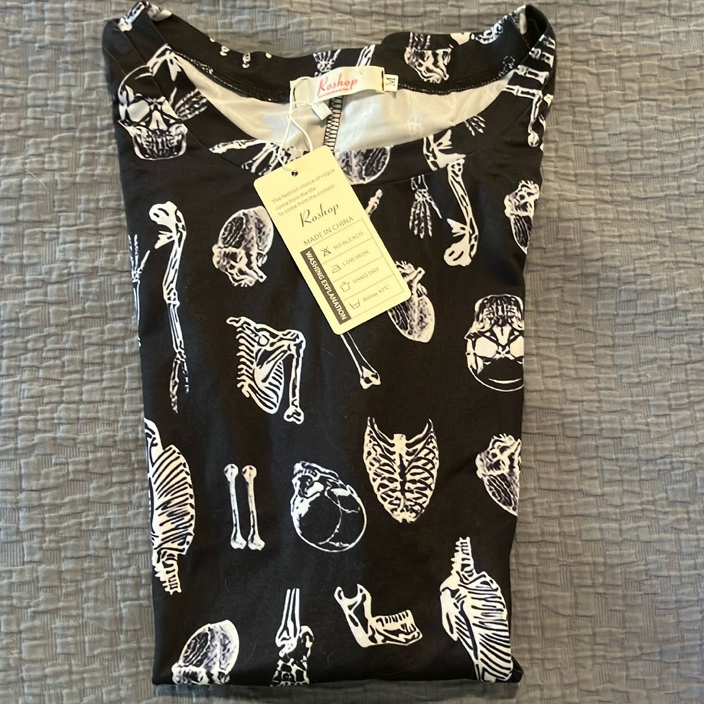 Bone t-shirt